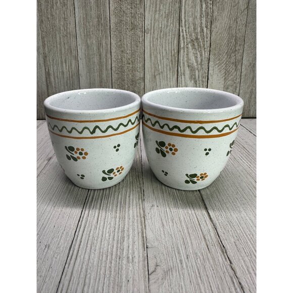 Vintage Varoslod Majolika Tea Cups No Handle Made in Hungary - Set Of 2 - Picture 1 of 7